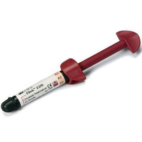 Материал пломбировочный Filtek Z550 рефил А2 шприц 4г