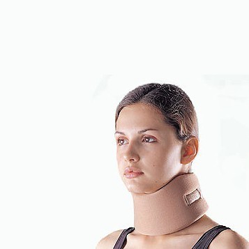 Бандаж OPPO шейный полужесткий разм. L (арт. 4091)