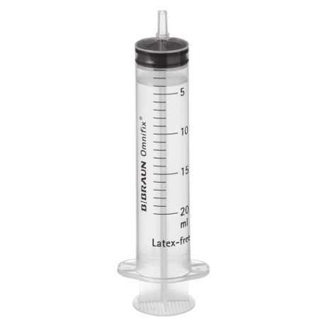 Шприц одноразовый OMNIFIX с иглой 20мл (3-х комп.)