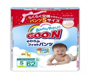 Подгузники-трусики GOON разм. S (5-9кг), 62 шт.